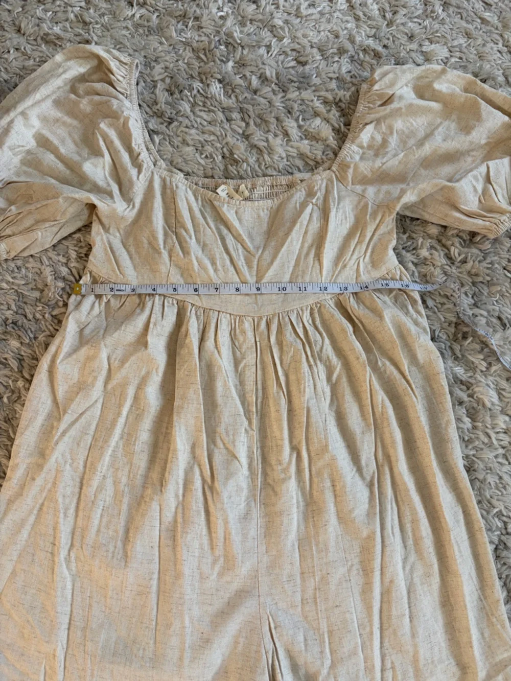By Together Beige Puff-Sleeve Linen Romper NWT - Picture 6 of 8